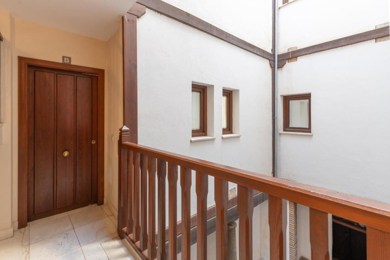 Apartamentos Nuria 19 Granada Eksteriør bilde