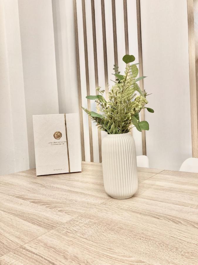 Apartamentos Nuria 19 Granada Eksteriør bilde